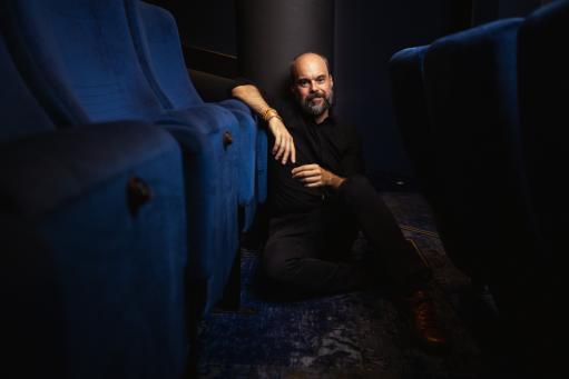 Večer najlepších filmov a seriálov roka 2025 s Petrom Konečným